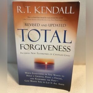😍 3 x $15 Clearance BOOK Total Forgiveness By R.T. Kendall Softcover